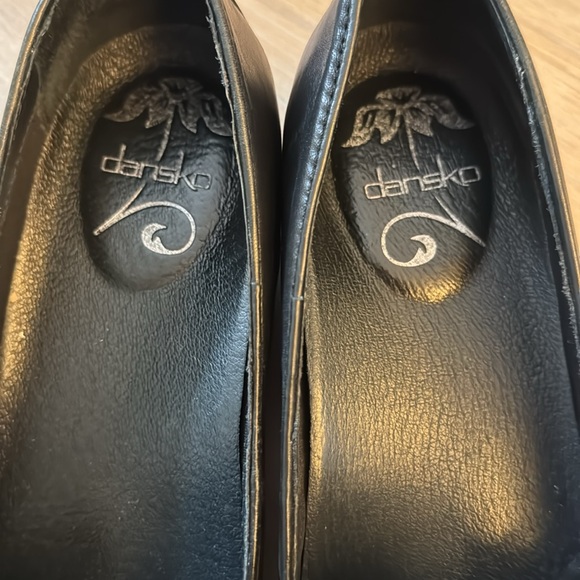 Dansko Olivia Black Leather Slip on Loafer 7.5 38 - Picture 9 of 10